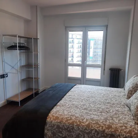 Centro Con Wifi Gratis Y Parking Publico Proximo Incluido Apartmán